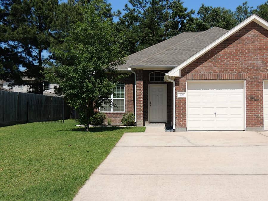 Property photo for 236 Canterbury Drive, Conroe, TX
