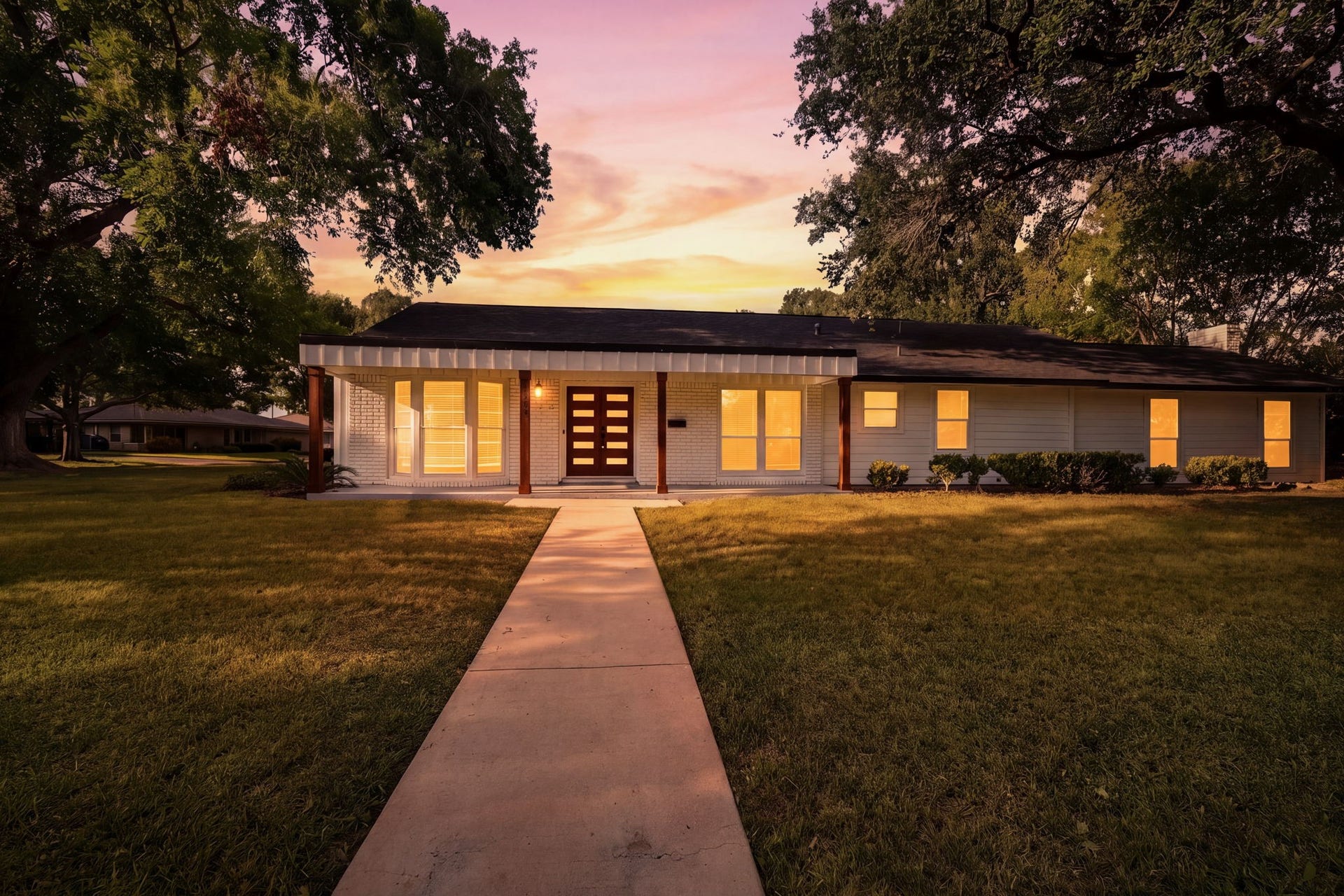 10613 Willowisp Drive, Houston, TX 77035 Welcome to 10613 Willowisp Drive!