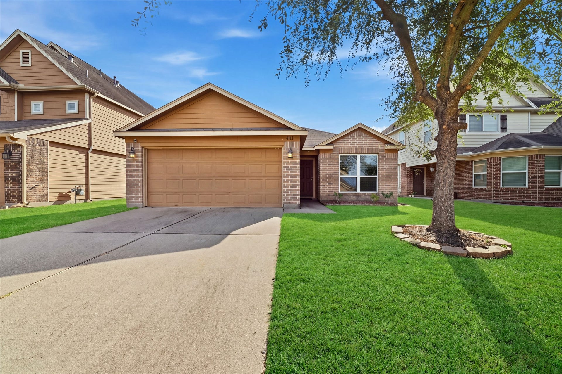 3111 View Valley Trail, Katy, TX 77493 3111 View Valley Trail, Katy, TX 77493