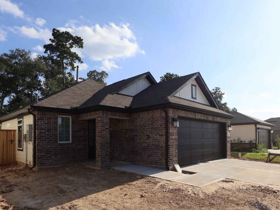Property photo for 22736 Hackberry Leaf Drive, New Caney, TX