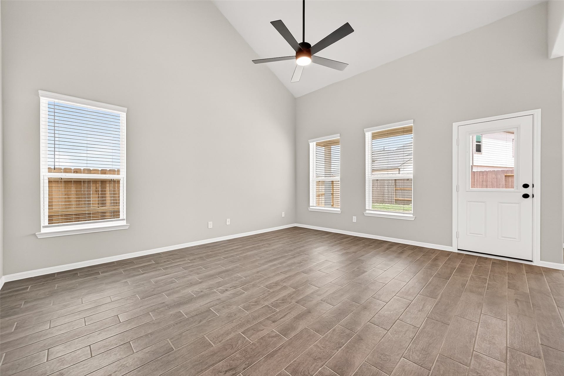 312 Stone Placa, Brookshire, TX 77423