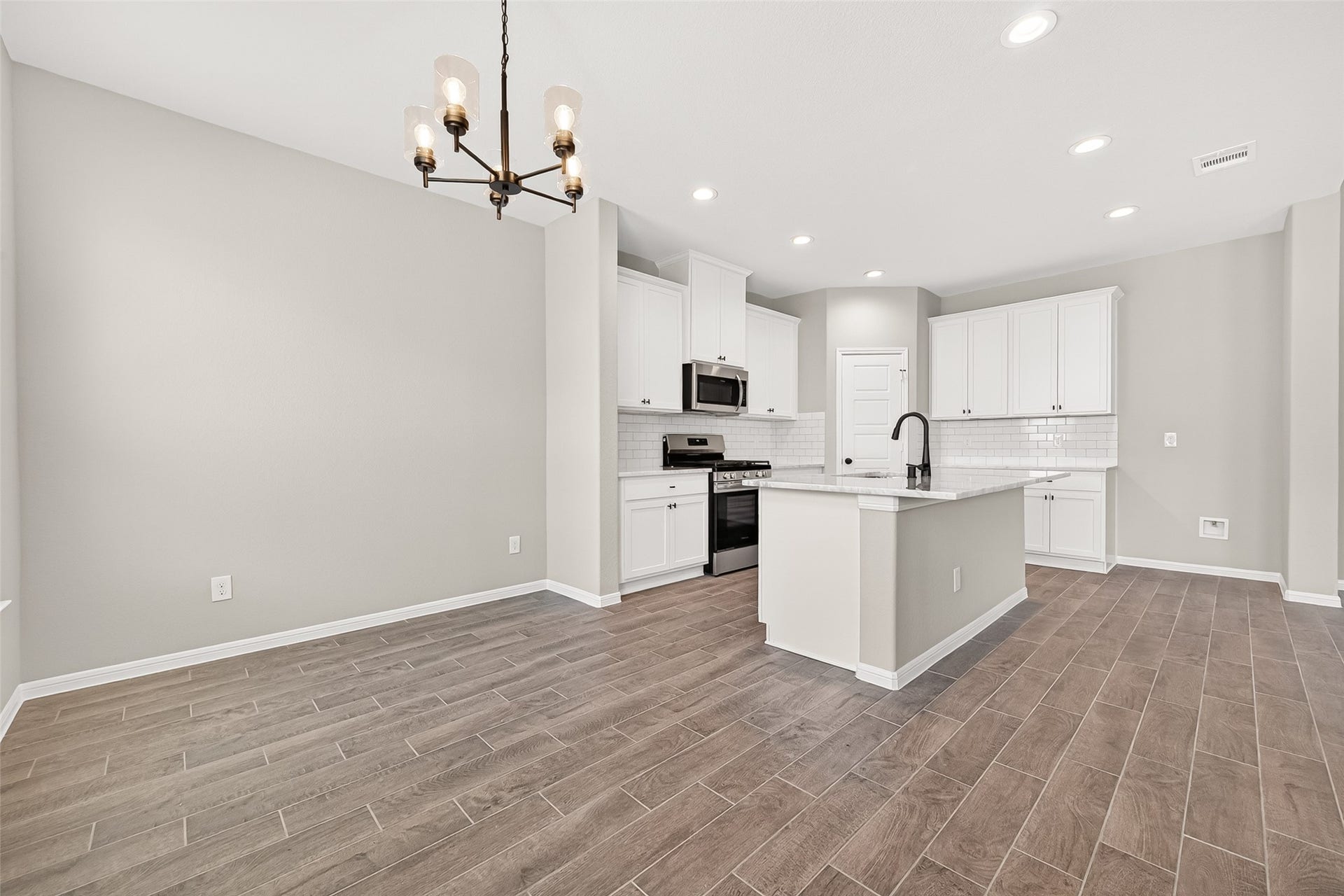 312 Stone Placa, Brookshire, TX 77423