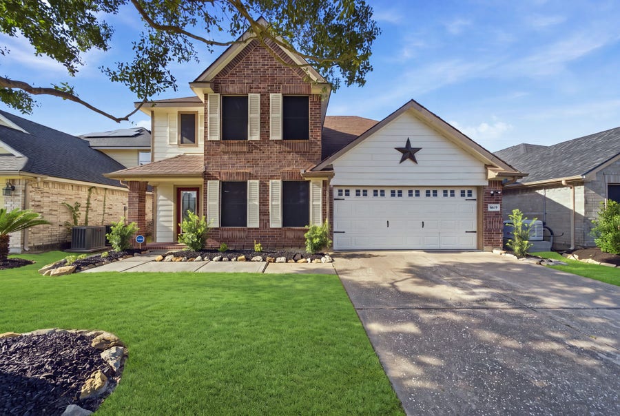 Property photo for 6619 Romsley Lane, Houston, TX