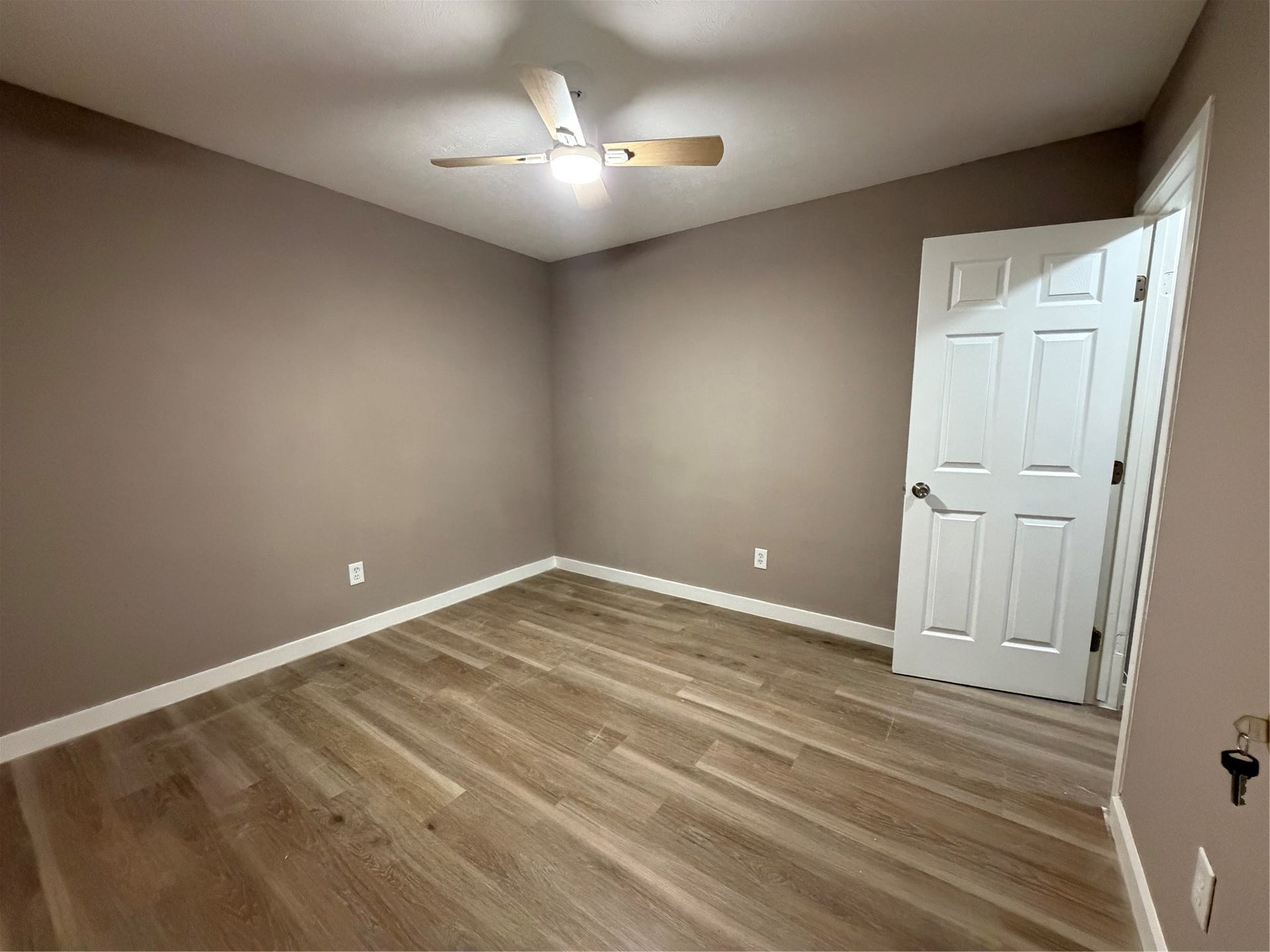 2611 W Greens Road, Houston, TX 77067 2611 W Greens Road, Houston, TX 77067