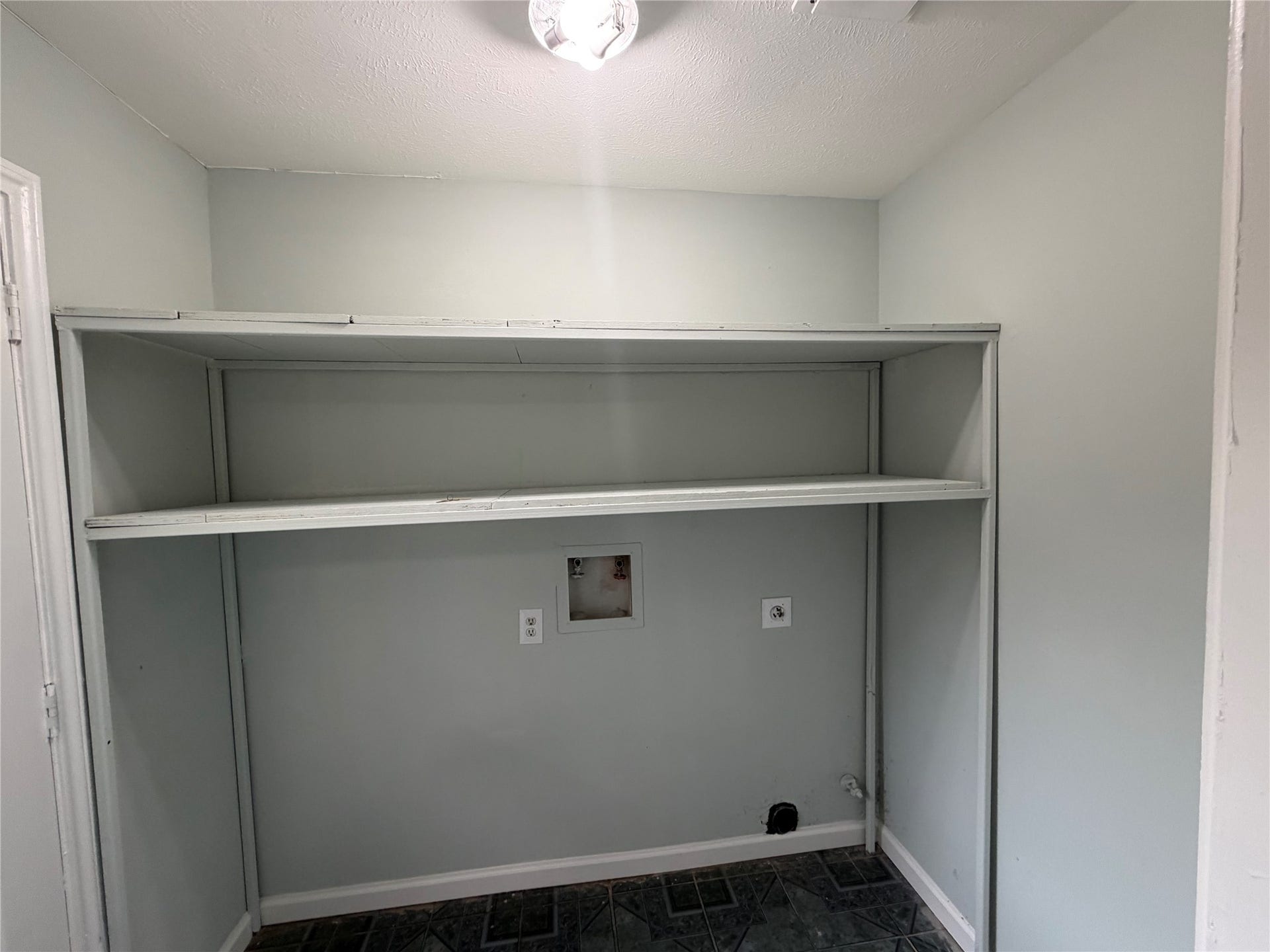 2611 W Greens Road, Houston, TX 77067 2611 W Greens Road, Houston, TX 77067