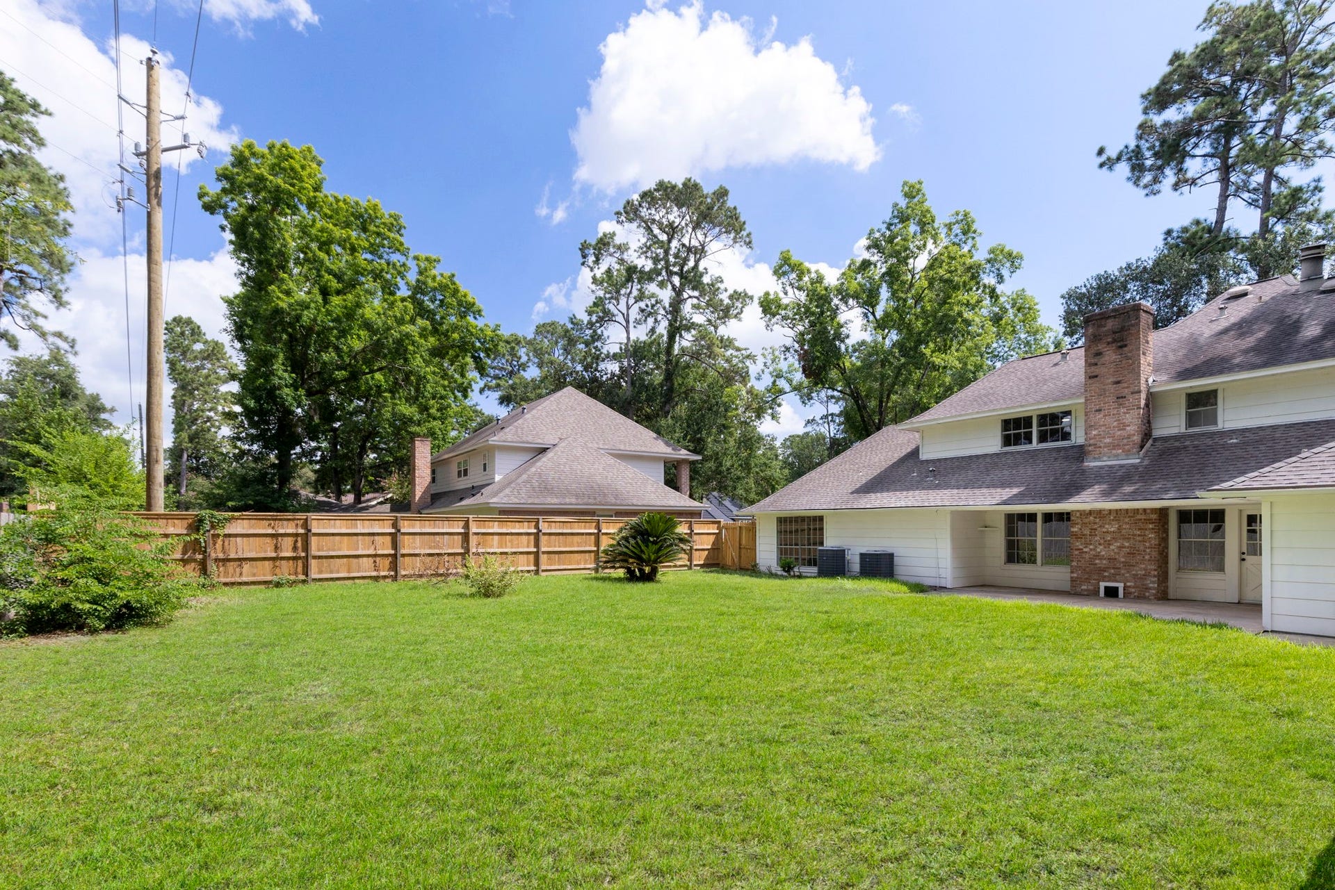5614 Braxtonshire Court, Houston, TX 77069