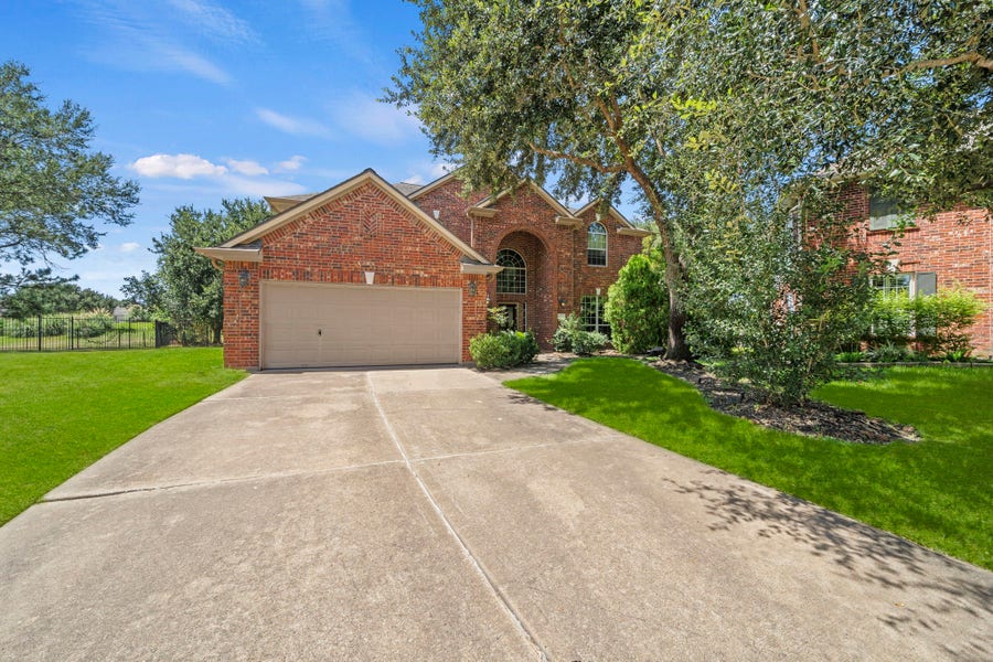Property photo for 1215 Pelican Hill Court, Katy, TX