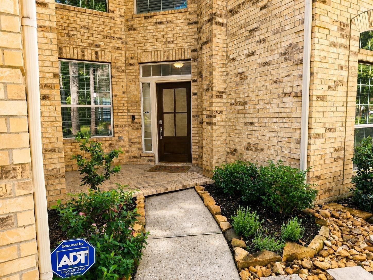 98 W Knightsbridge Drive, The Woodlands, TX 77385 98 W Knightsbridge Drive, The Woodlands, TX 77385