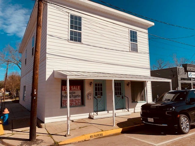 Property photo for 401 E Main Street, Humble, TX