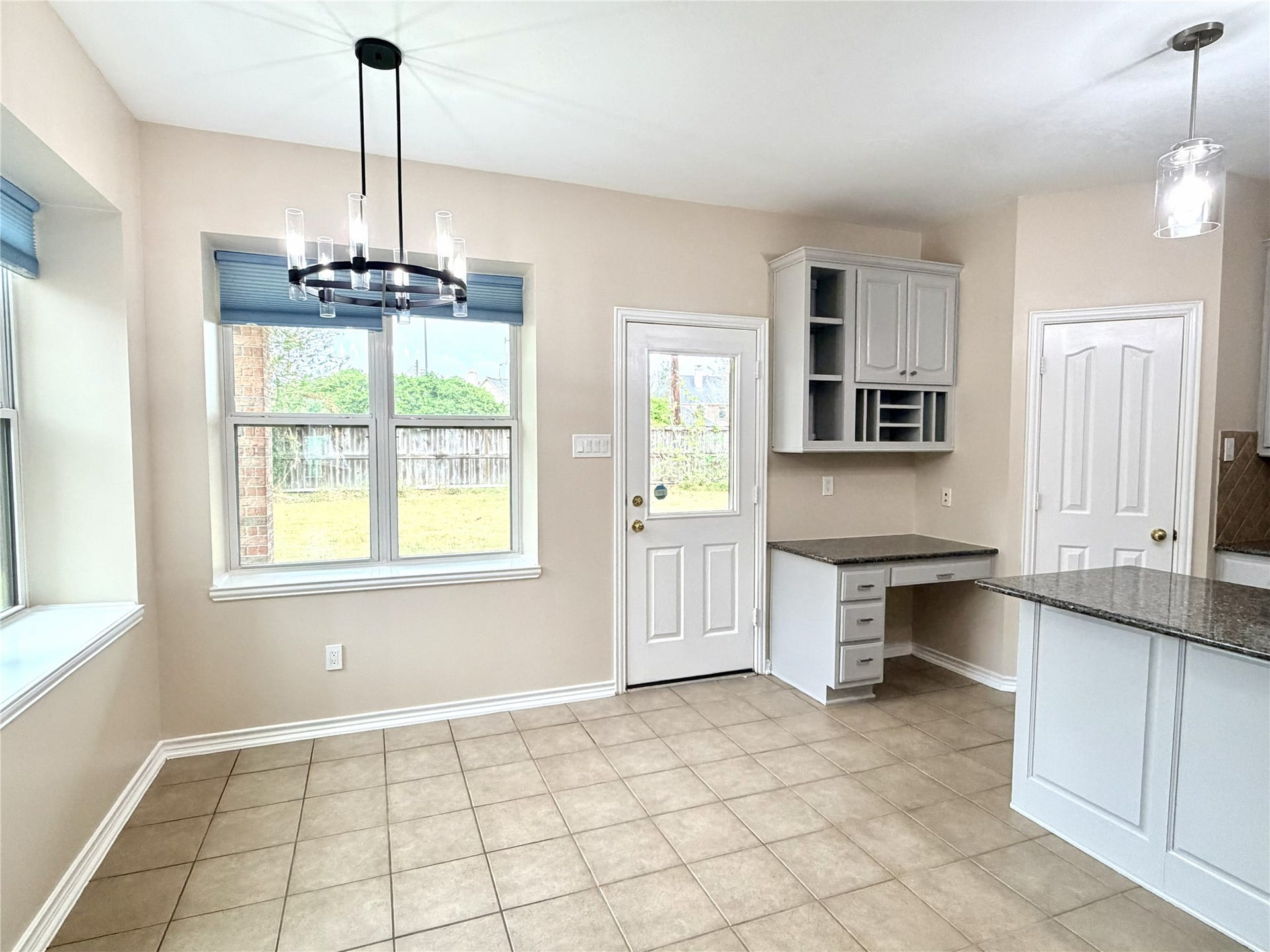 3043 Fallbrook Drive, Pearland, TX 77584 3043 Fallbrook Drive, Pearland, TX 77584