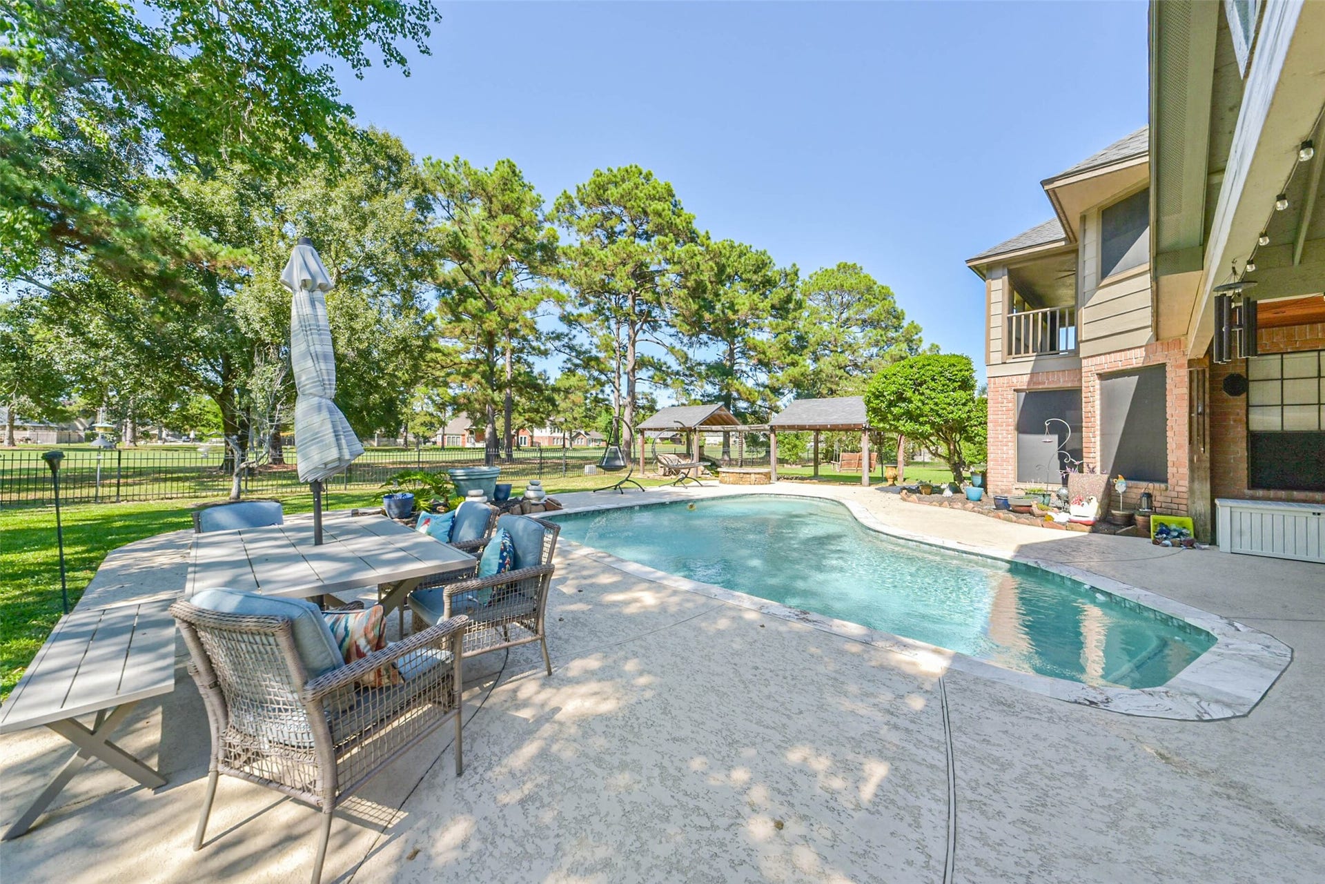 8415 Atascocita Lake Way, Humble, TX 77346 8415 Atascocita Lake Way, Humble, TX 77346