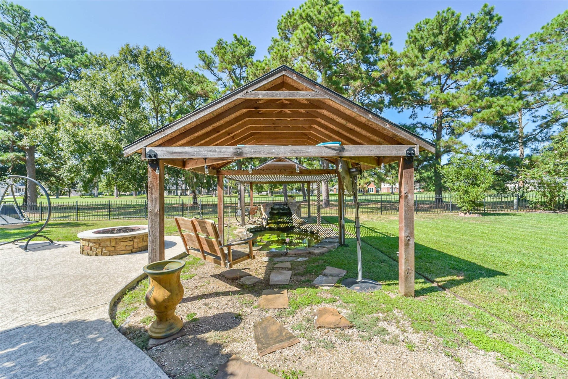 8415 Atascocita Lake Way, Humble, TX 77346 8415 Atascocita Lake Way, Humble, TX 77346