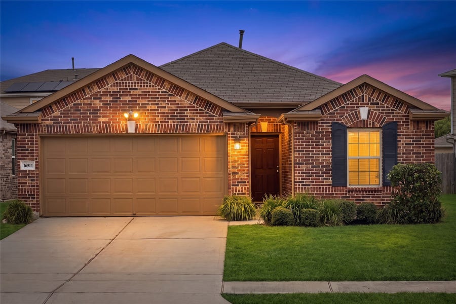 Property photo for 16511 Chill Brook Dr, Houston, TX