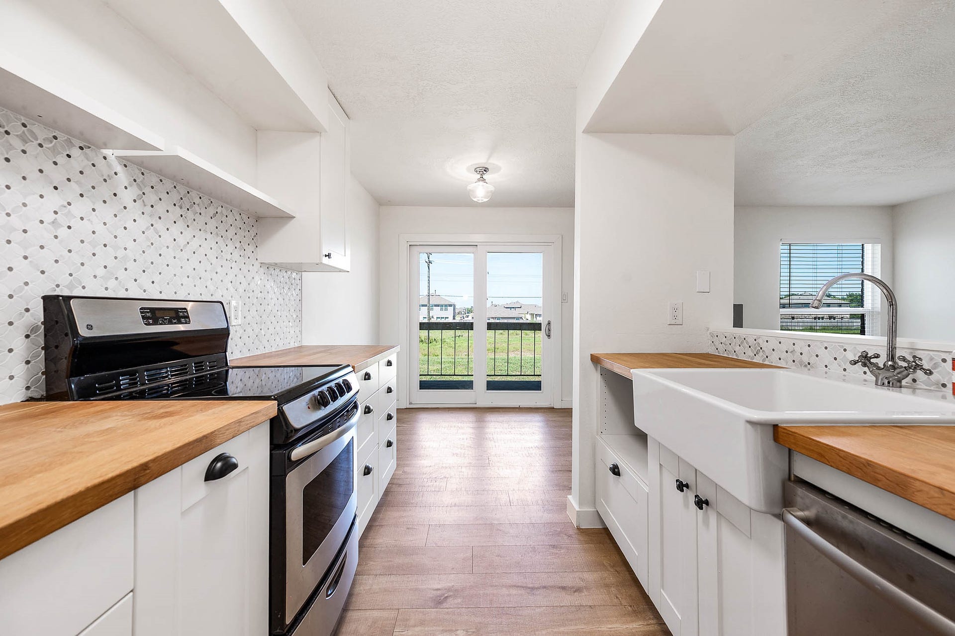 7600 Emmett F Lowry Expressway, #1006, Texas City, TX 77591