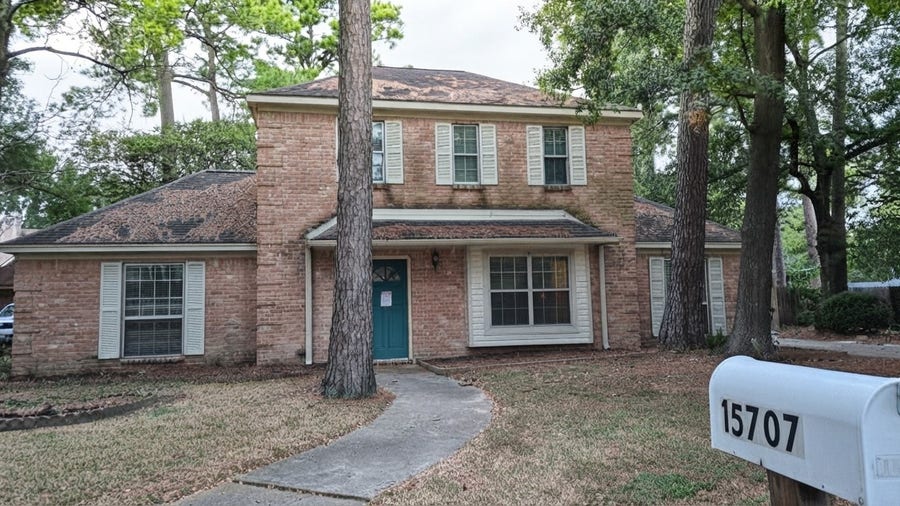 Property photo for 15707 Canterbury Forest Drive, Tomball, TX