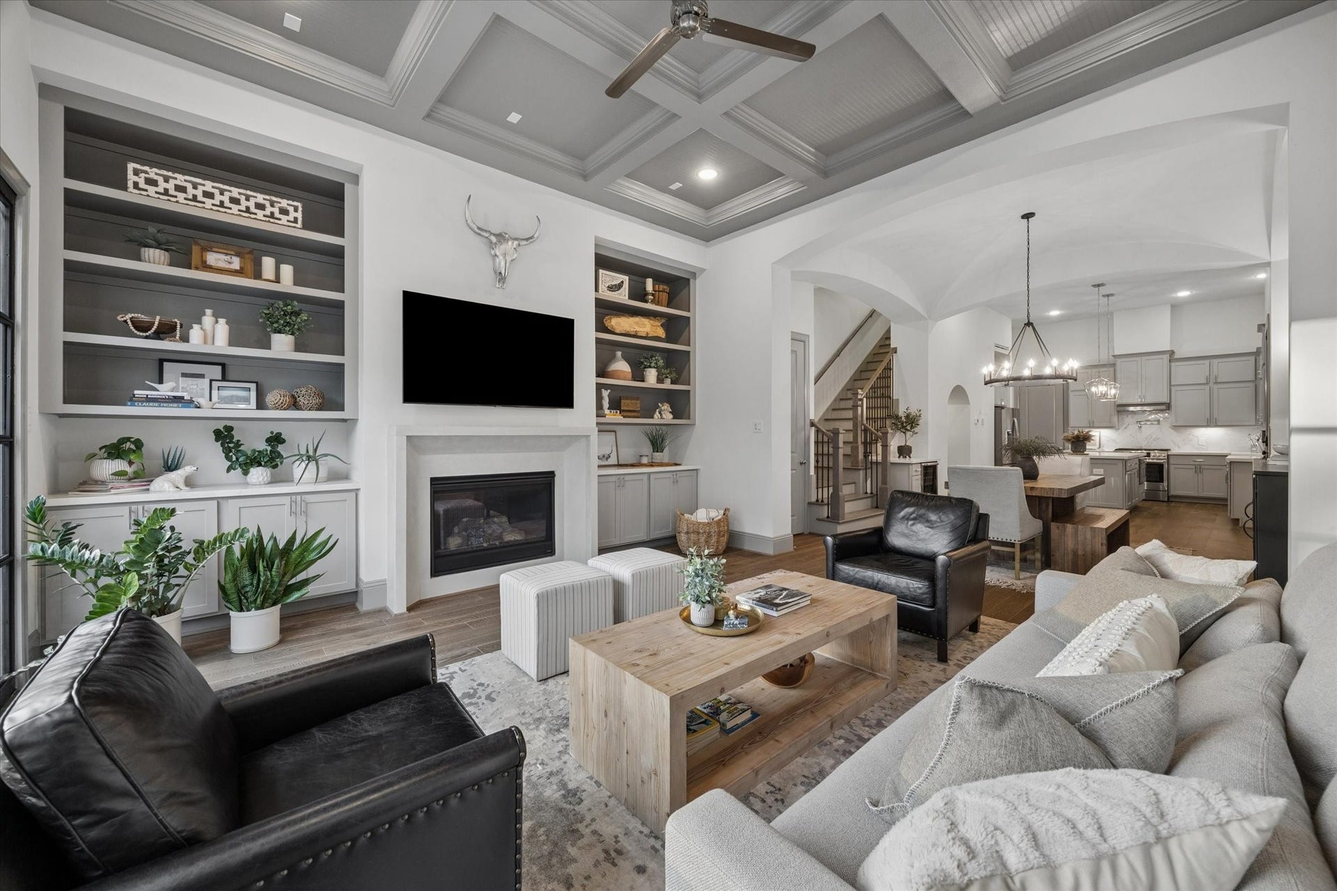 1907 W 25th Street, Houston, TX 77008 1907 W 25th Street, Houston, TX 77008