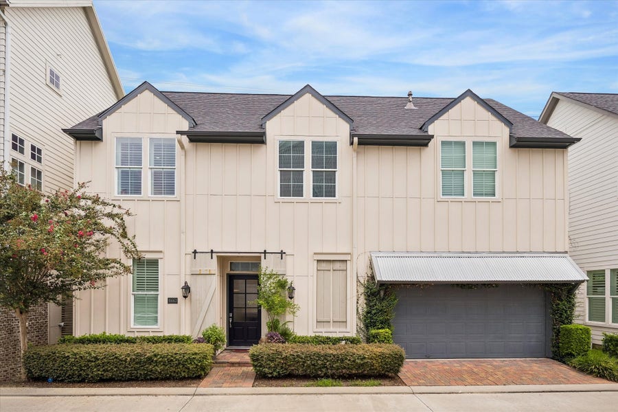 Property photo for 8662 Green Kolbe Lane, Houston, TX