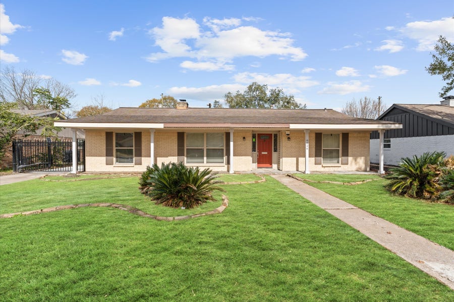 Property photo for 6026 Mcknight Street, Houston, TX