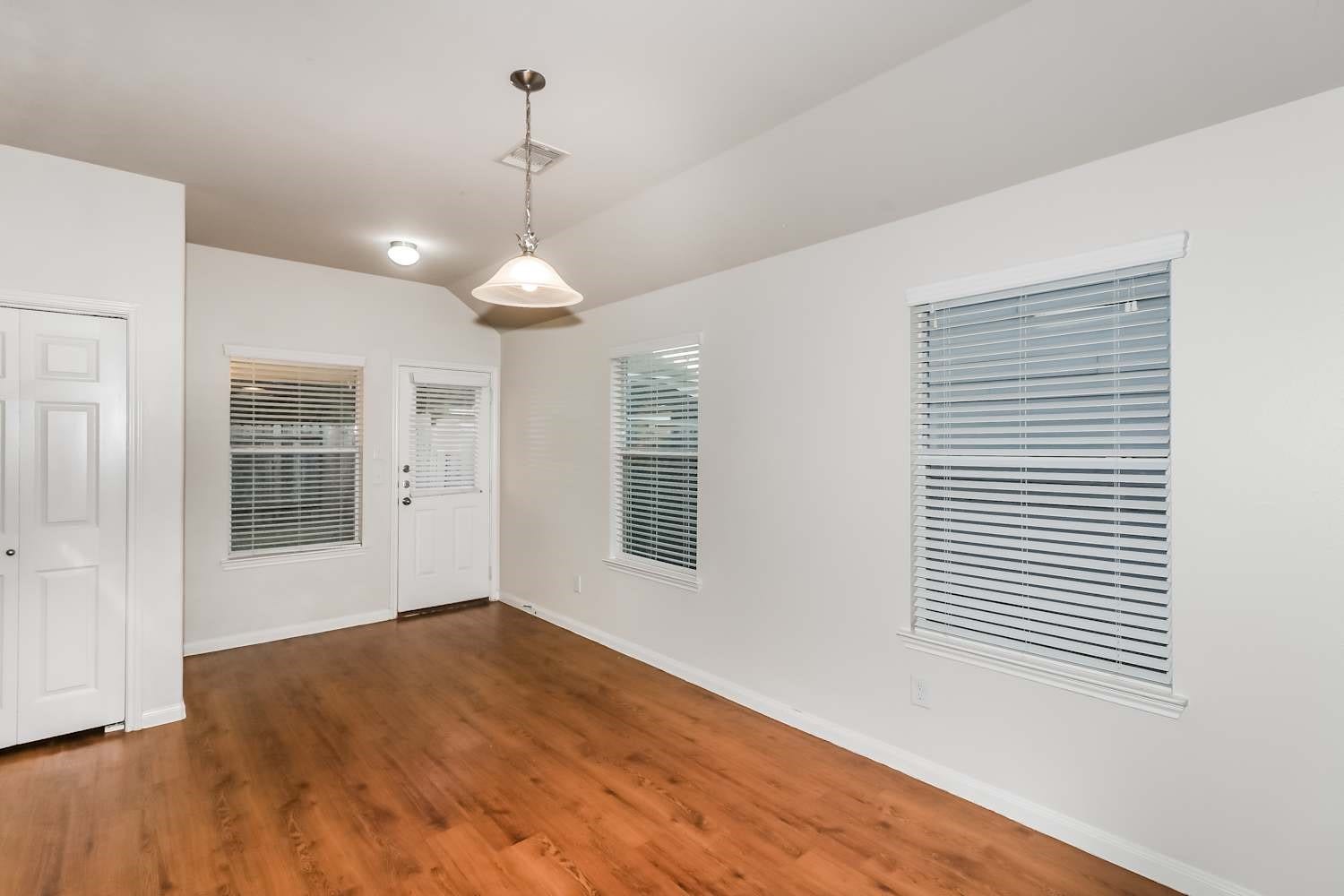 18731 Dennington Drive, Katy, TX 77449 18731 Dennington Drive, Katy, TX 77449
