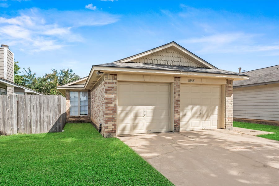 Property photo for 11918 Westwold Drive, Tomball, TX