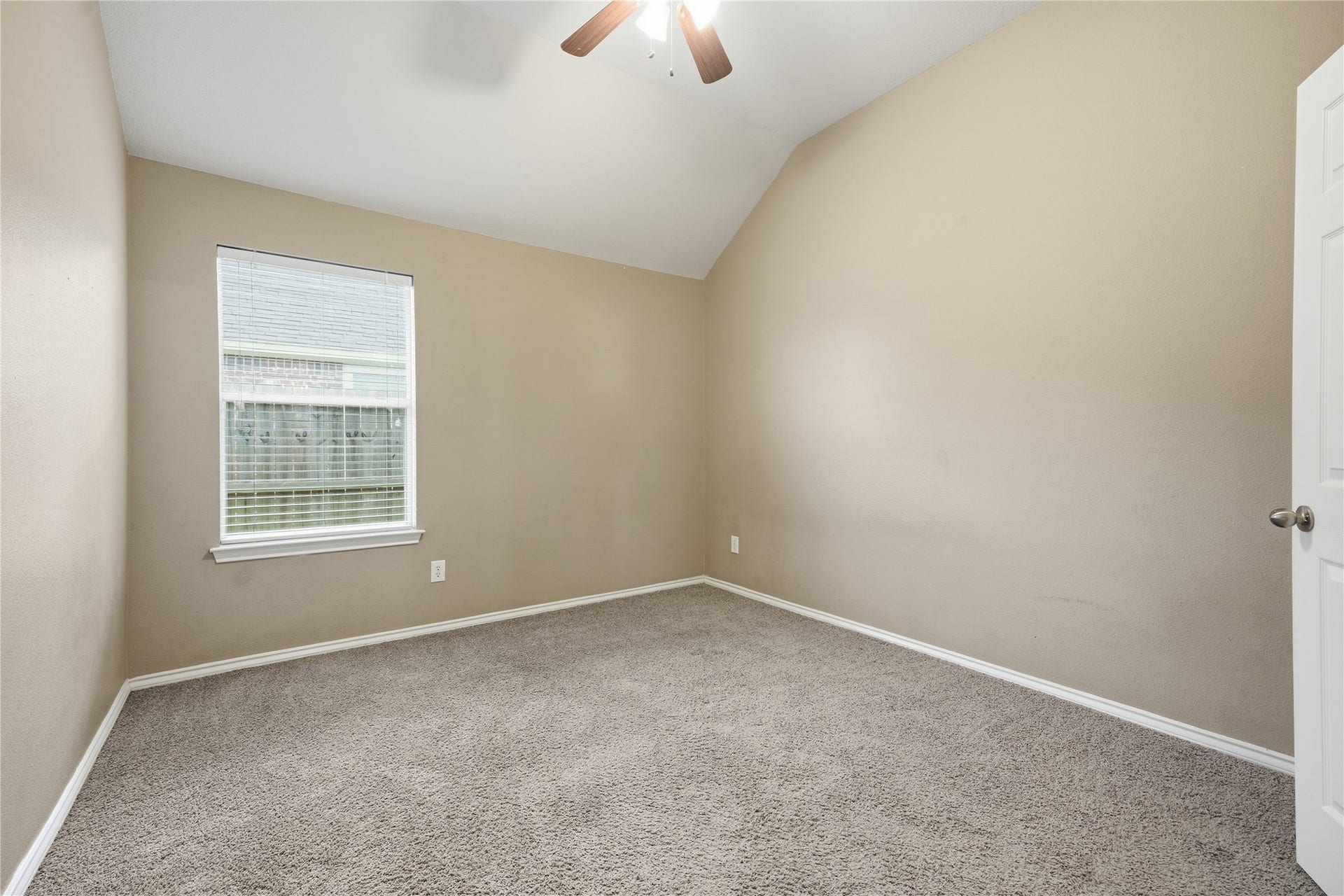 872 Rock Harbor Lane, League City, TX 77573 872 Rock Harbor Lane, League City, TX 77573