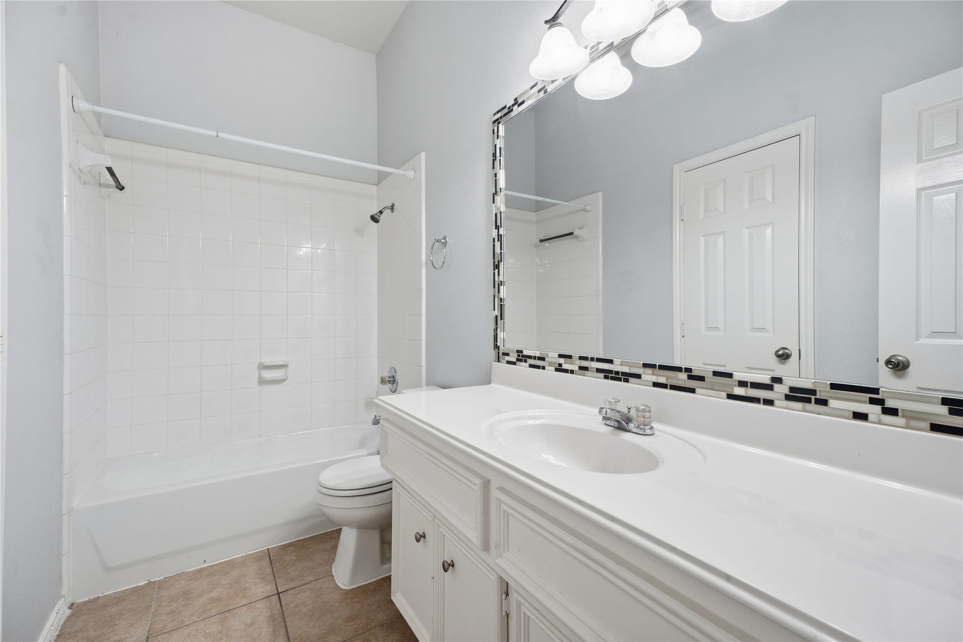 872 Rock Harbor Lane, League City, TX 77573 872 Rock Harbor Lane, League City, TX 77573