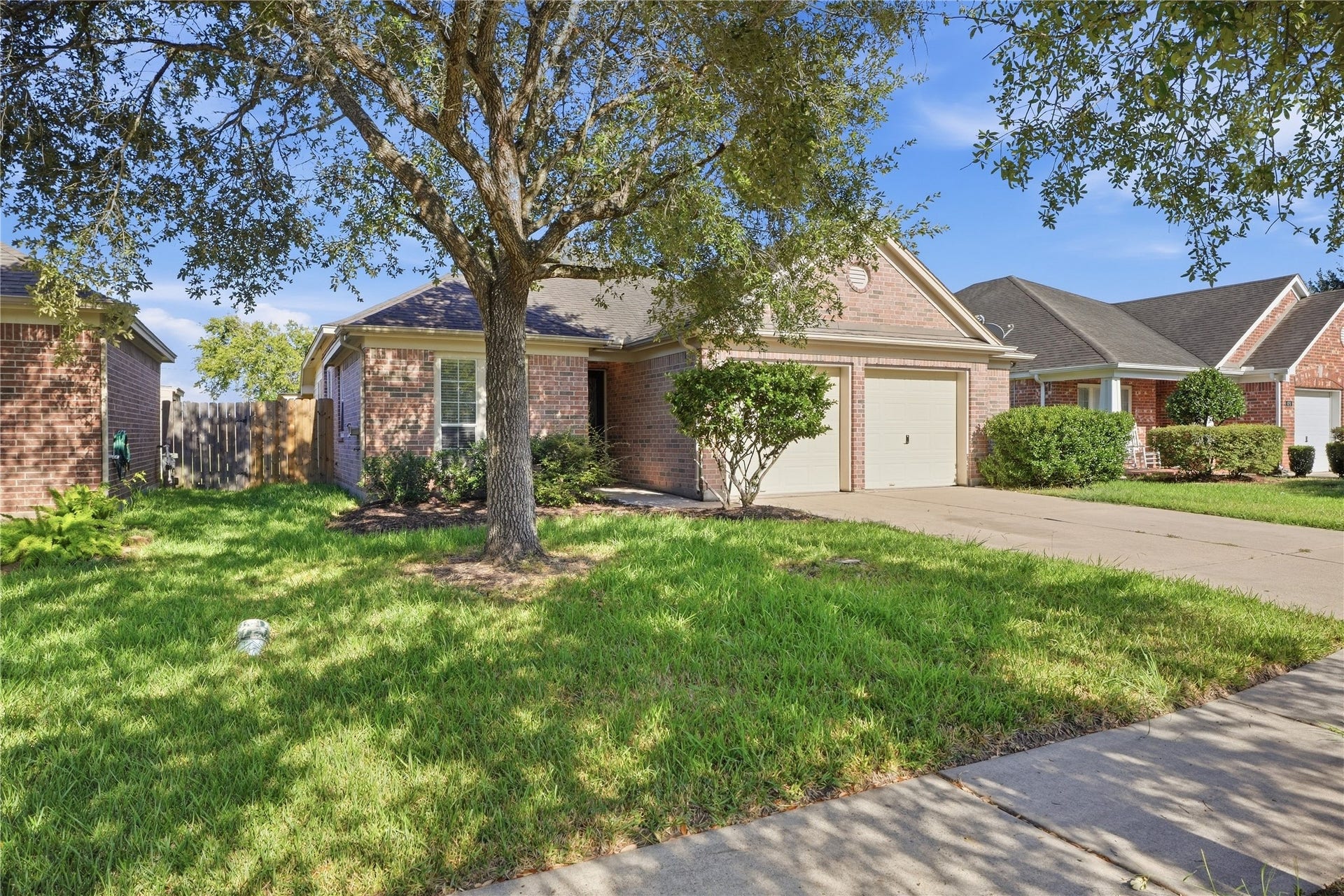 872 Rock Harbor Lane, League City, TX 77573 872 Rock Harbor Lane, League City, TX 77573