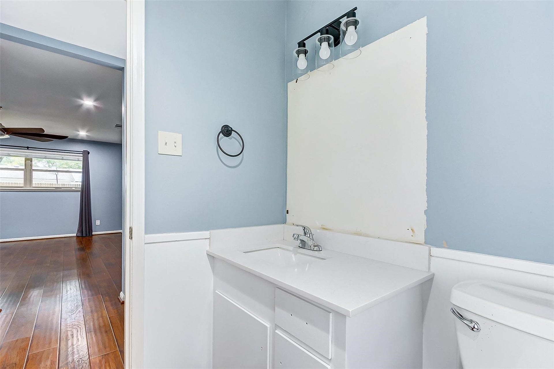 122 Camellia Street, Sugar Land, TX 77478 122 Camellia Street, Sugar Land, TX 77478