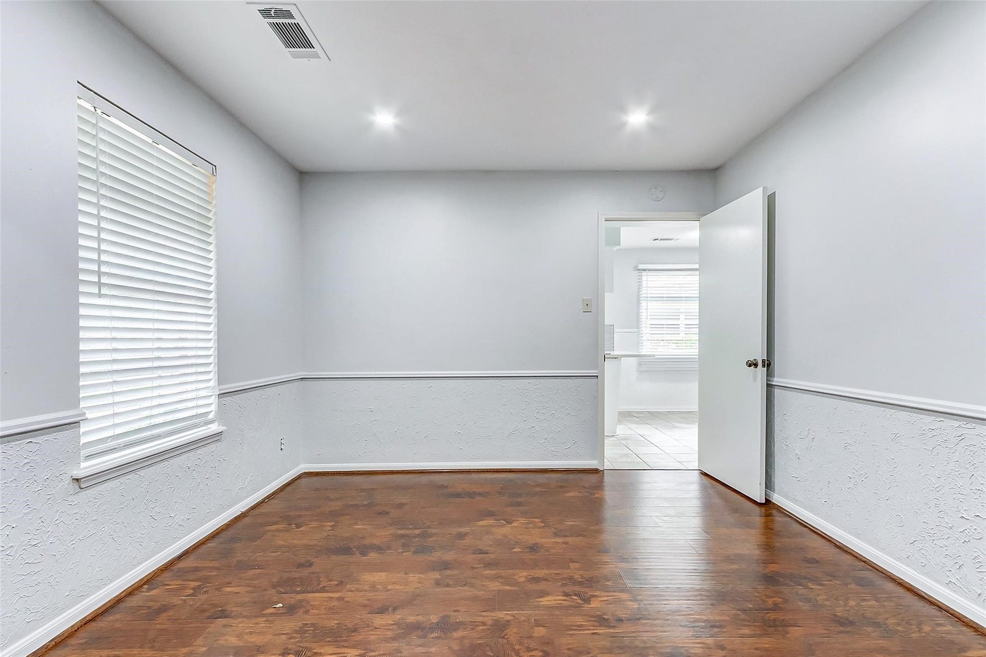 122 Camellia Street, Sugar Land, TX 77478 122 Camellia Street, Sugar Land, TX 77478
