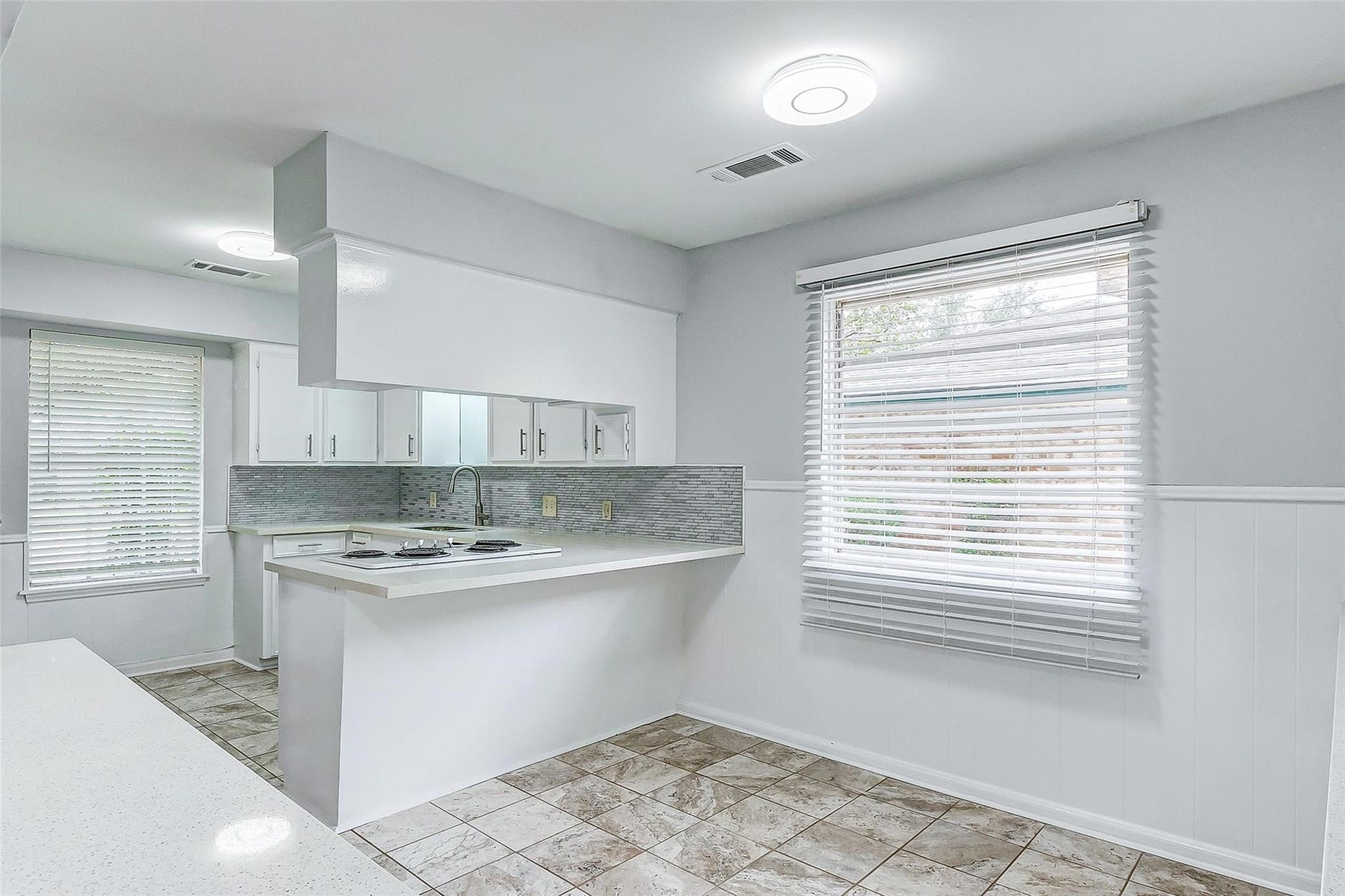 122 Camellia Street, Sugar Land, TX 77478 122 Camellia Street, Sugar Land, TX 77478