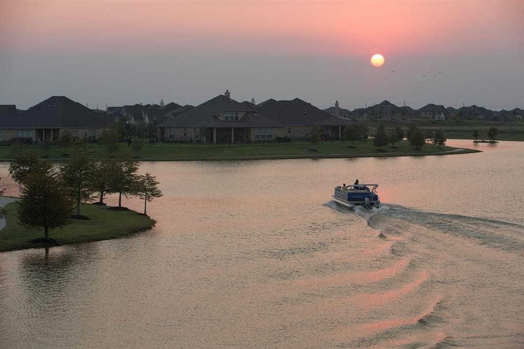 17915 Creek Bluff Lane, Cypress, TX 77433 17915 Creek Bluff Lane, Cypress, TX 77433