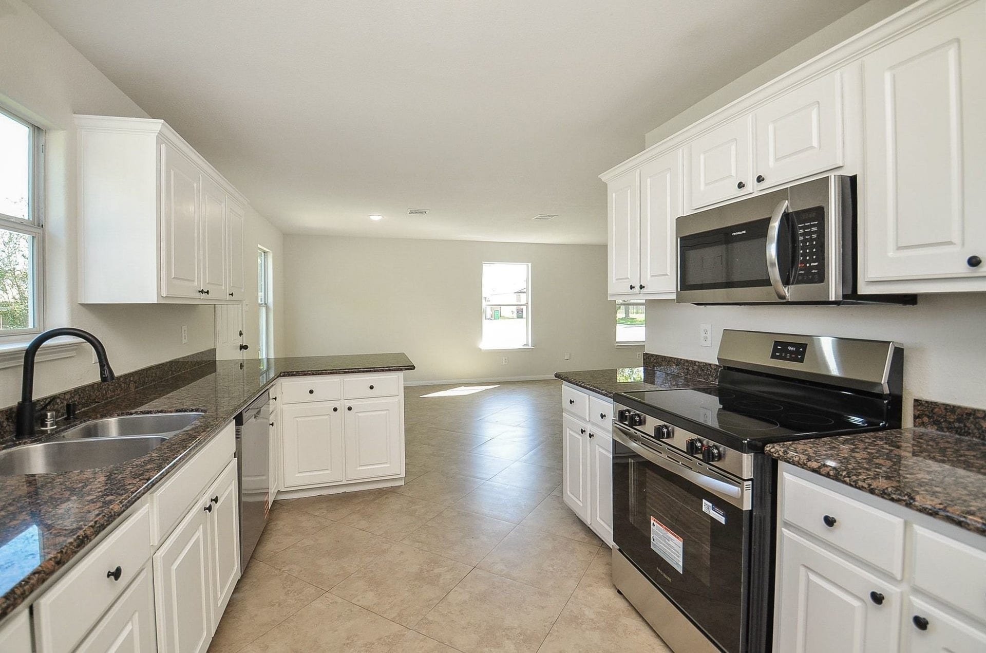 3906 Hollow Cove Lane, Richmond, TX 77469 3906 Hollow Cove Lane, Richmond, TX 77469