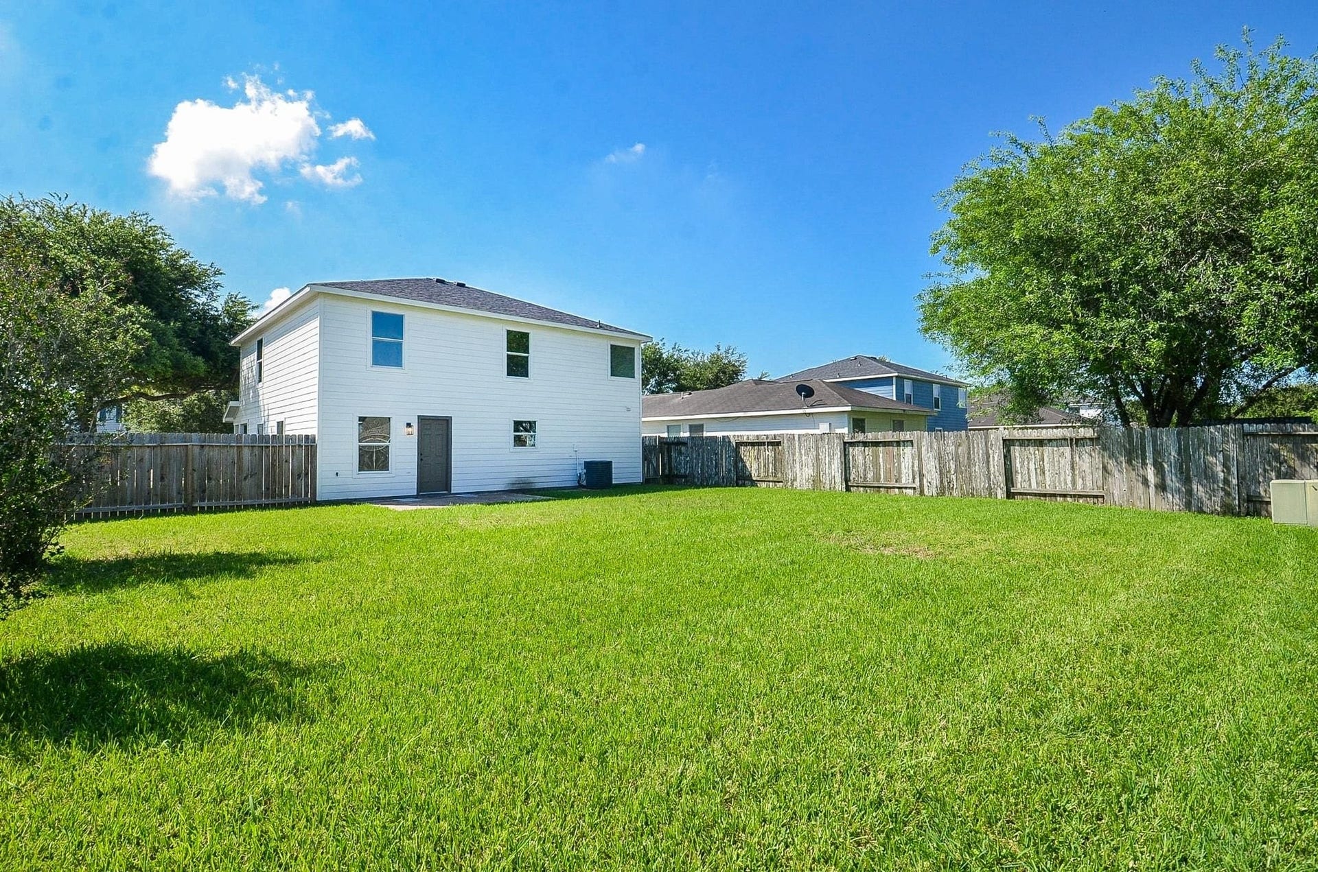3906 Hollow Cove Lane, Richmond, TX 77469 3906 Hollow Cove Lane, Richmond, TX 77469