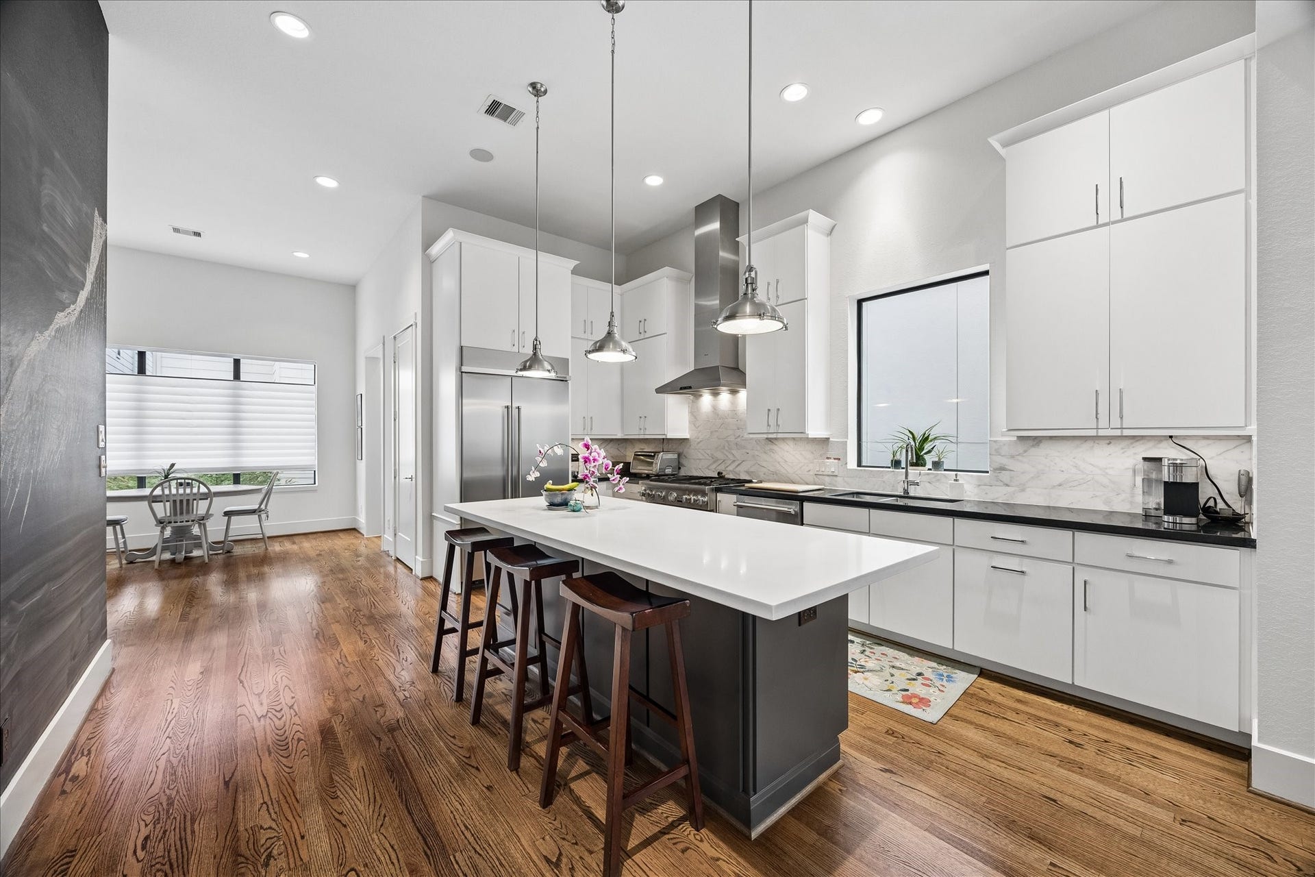1526 Vermont Street, Houston, TX 77006 1526 Vermont Street, Houston, TX 77006