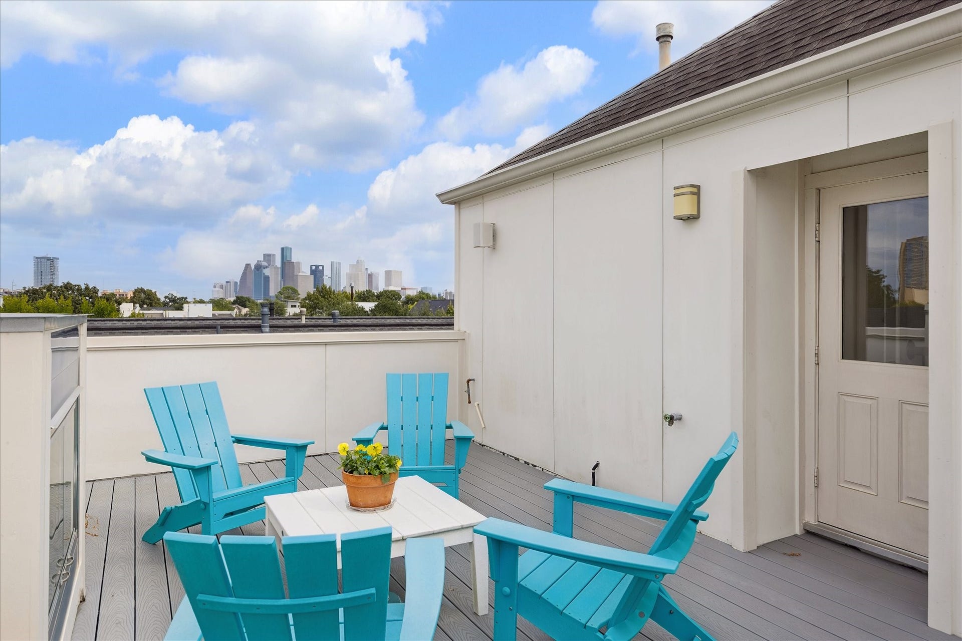 1526 Vermont Street, Houston, TX 77006 1526 Vermont Street, Houston, TX 77006
