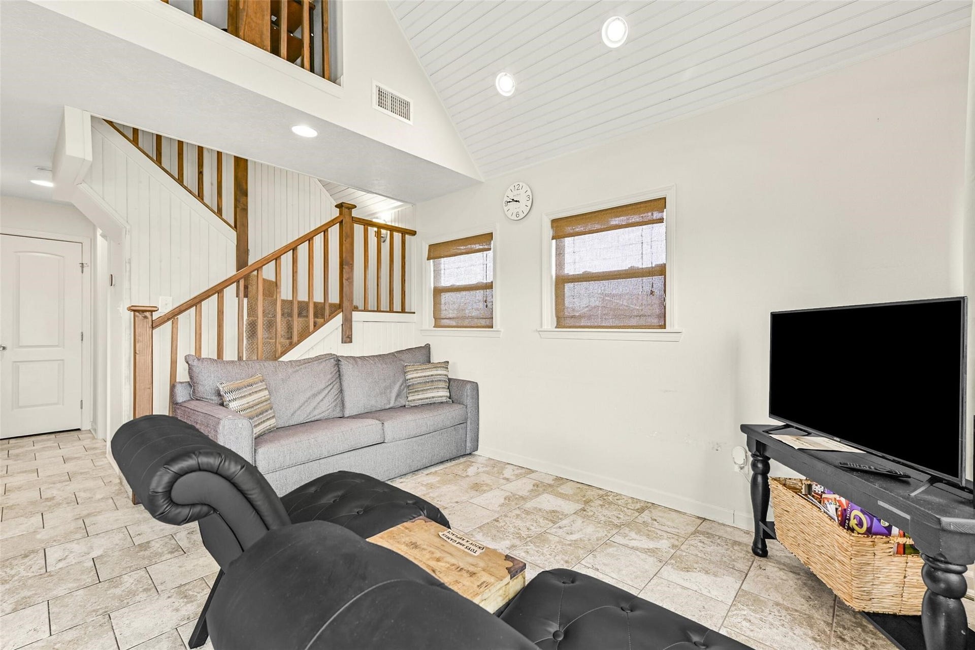 22818 Buena Street, Galveston, TX 77554 22818 Buena Street, Galveston, TX 77554