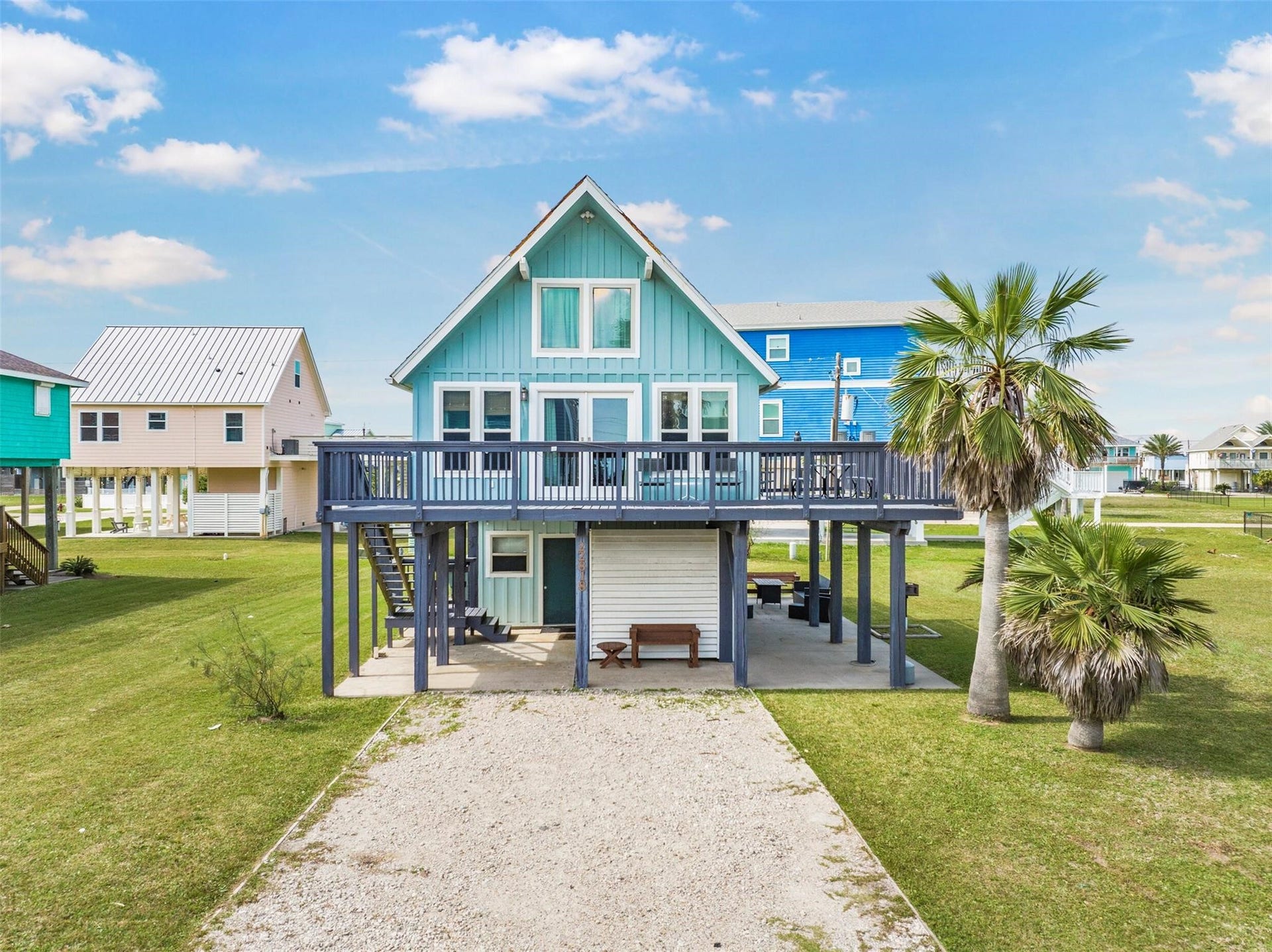 22818 Buena Street, Galveston, TX 77554 22818 Buena Street, Galveston, TX 77554