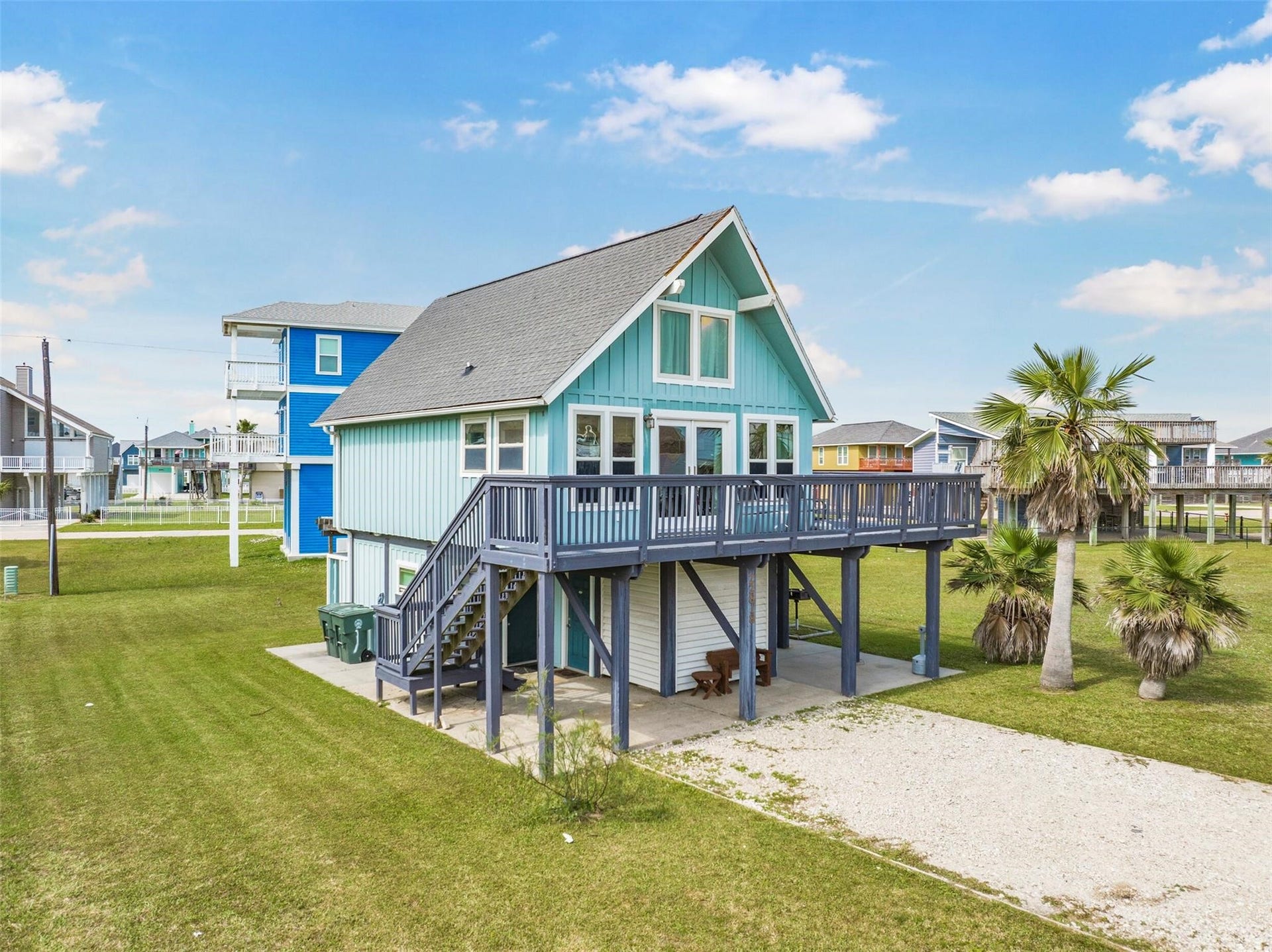 22818 Buena Street, Galveston, TX 77554 22818 Buena Street, Galveston, TX 77554