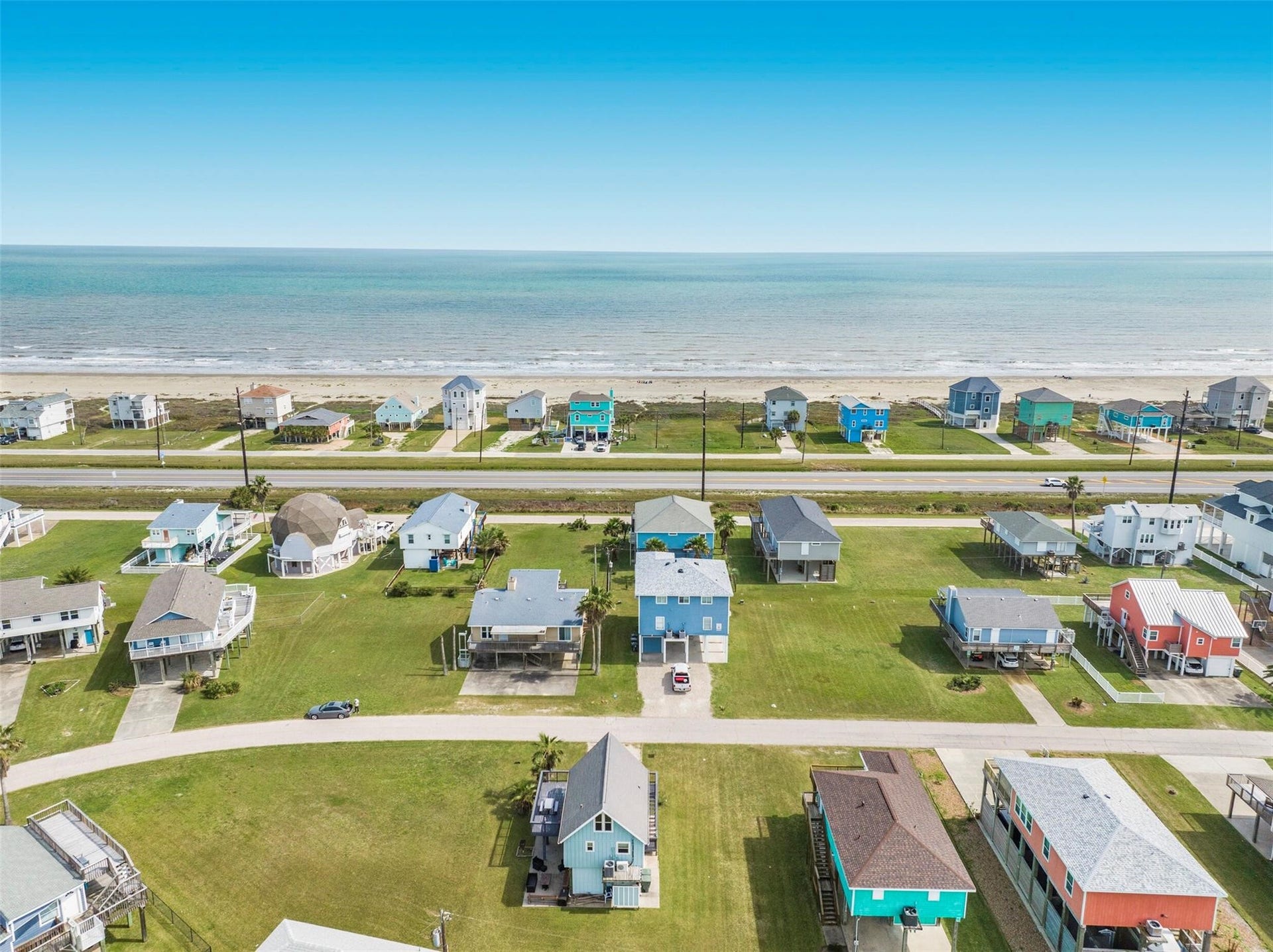 22818 Buena Street, Galveston, TX 77554 22818 Buena Street, Galveston, TX 77554