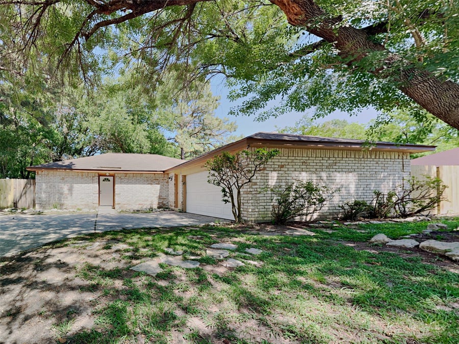 Property photo for 11202 Vienna Court, Cypress, TX
