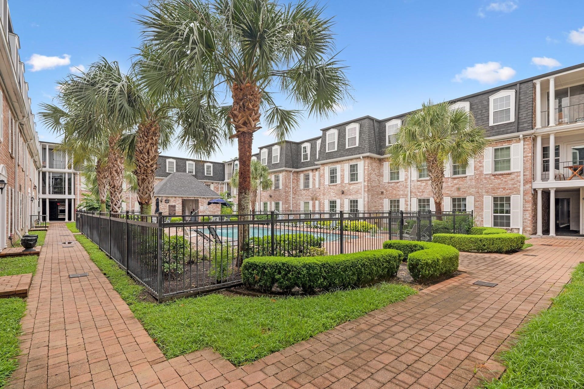 355 N Post Oak Lane, #839, Houston, TX 77024 355 N Post Oak Lane, #839, Houston, TX 77024