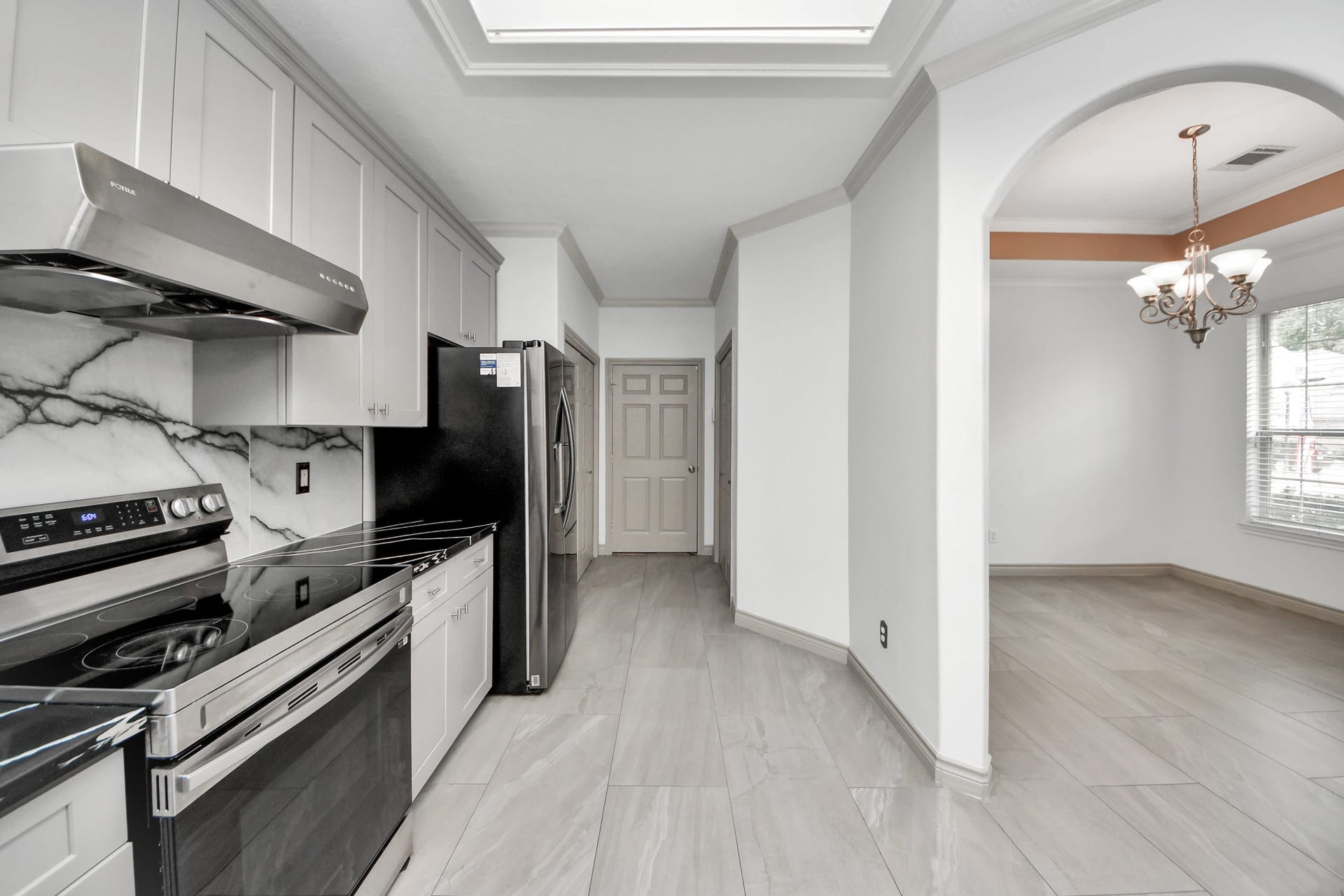 2027 Marchwood Manor Drive, Houston, TX 77090 2027 Marchwood Manor Drive, Houston, TX 77090