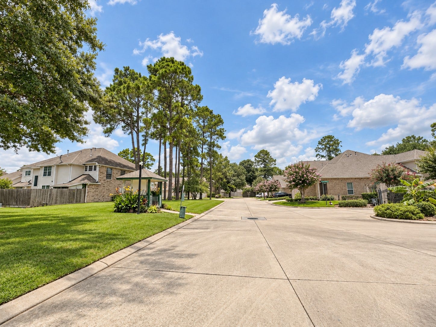 2027 Marchwood Manor Drive, Houston, TX 77090 2027 Marchwood Manor Drive, Houston, TX 77090