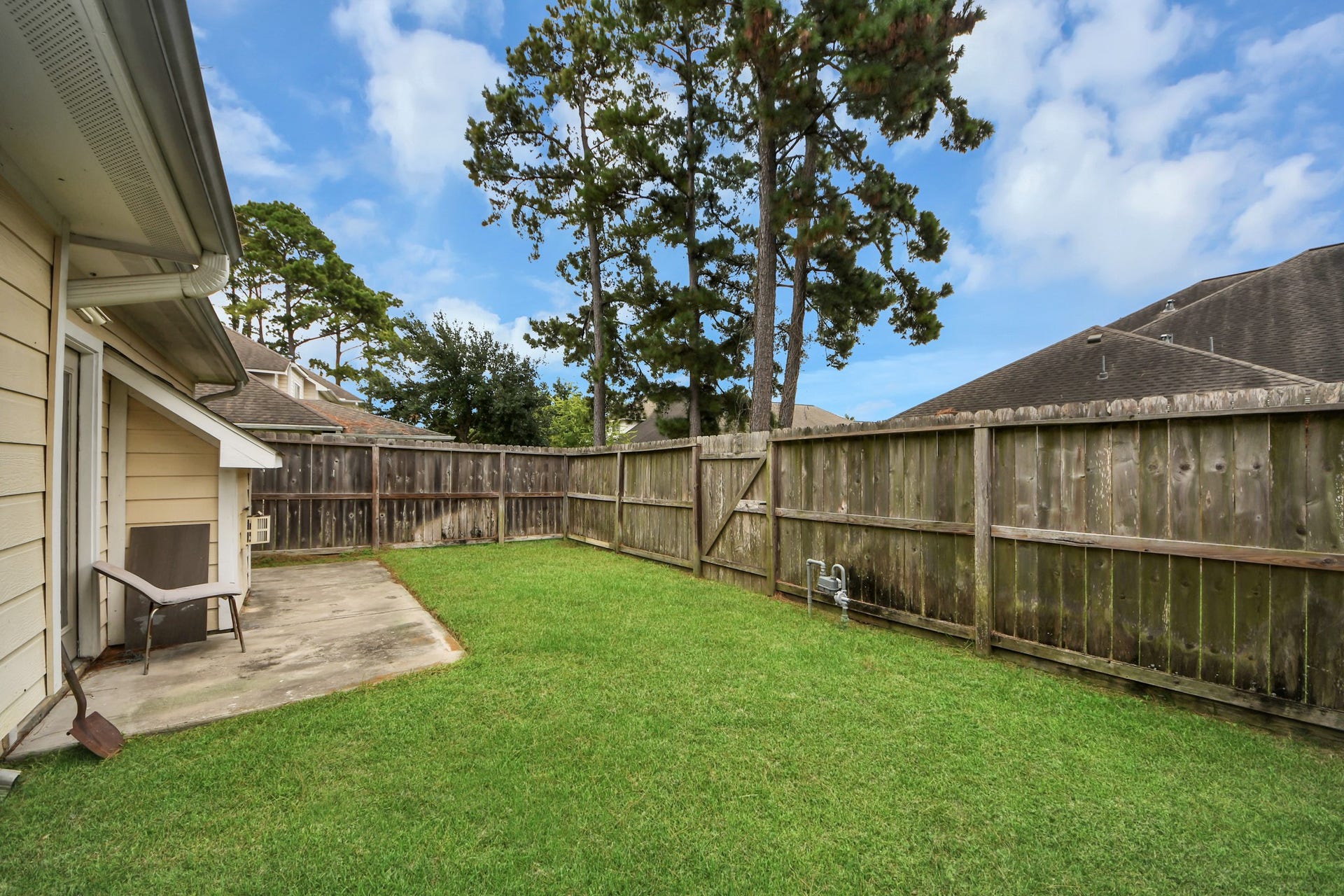 2027 Marchwood Manor Drive, Houston, TX 77090 2027 Marchwood Manor Drive, Houston, TX 77090