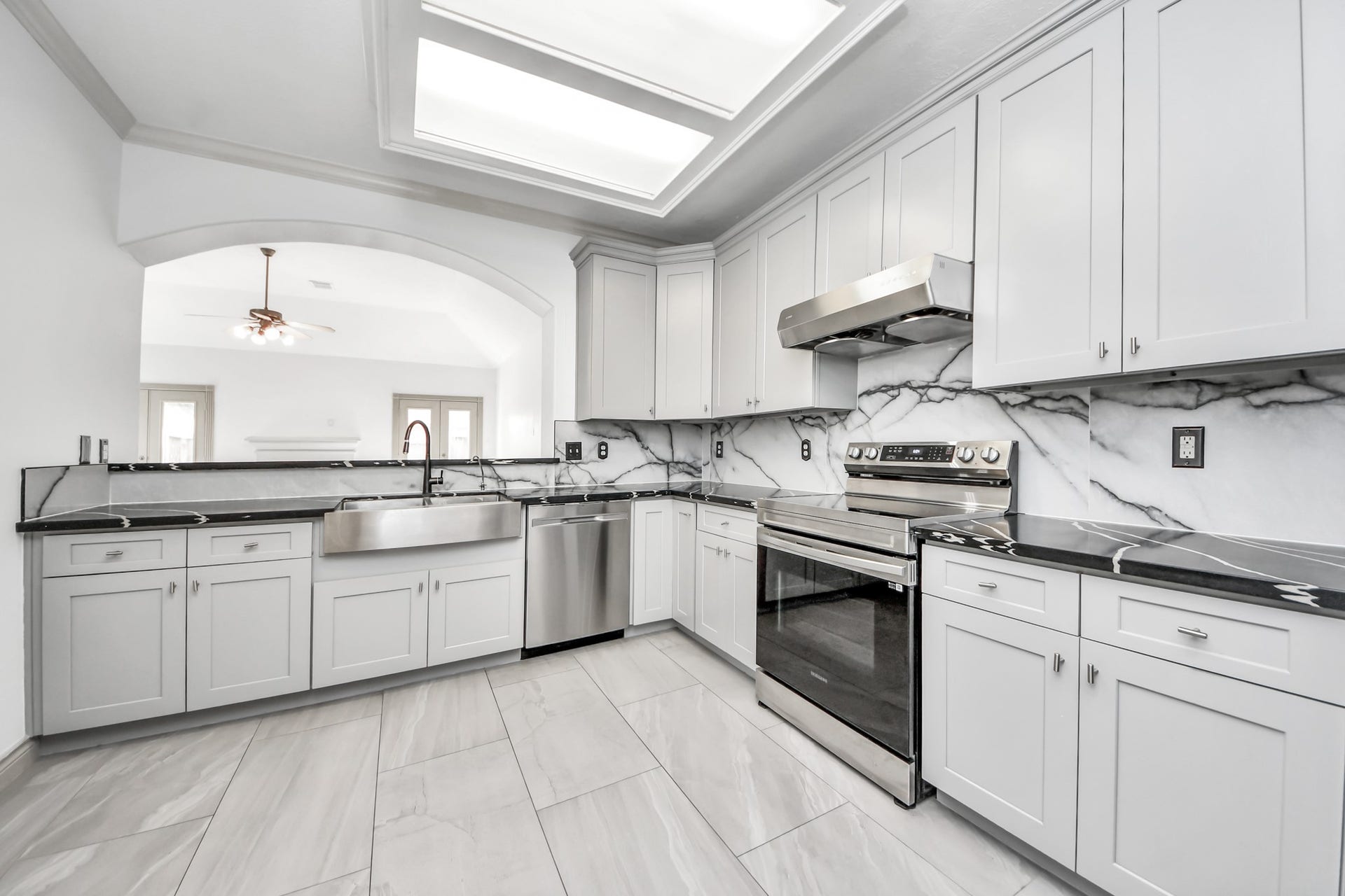 2027 Marchwood Manor Drive, Houston, TX 77090 2027 Marchwood Manor Drive, Houston, TX 77090
