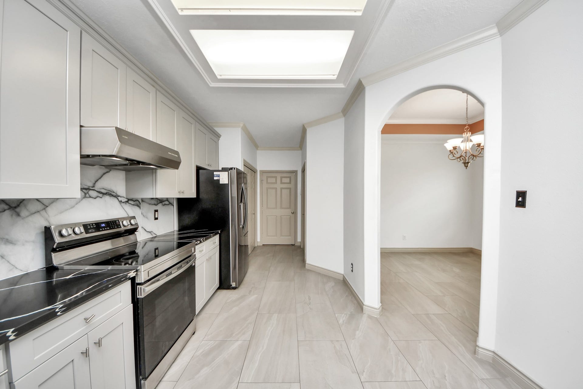 2027 Marchwood Manor Drive, Houston, TX 77090 2027 Marchwood Manor Drive, Houston, TX 77090