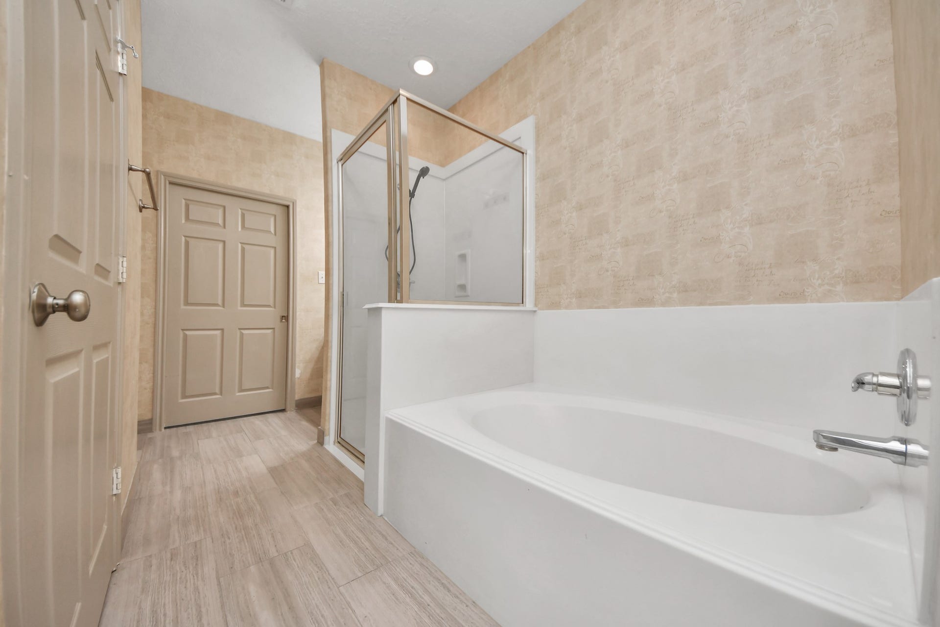 2027 Marchwood Manor Drive, Houston, TX 77090 2027 Marchwood Manor Drive, Houston, TX 77090