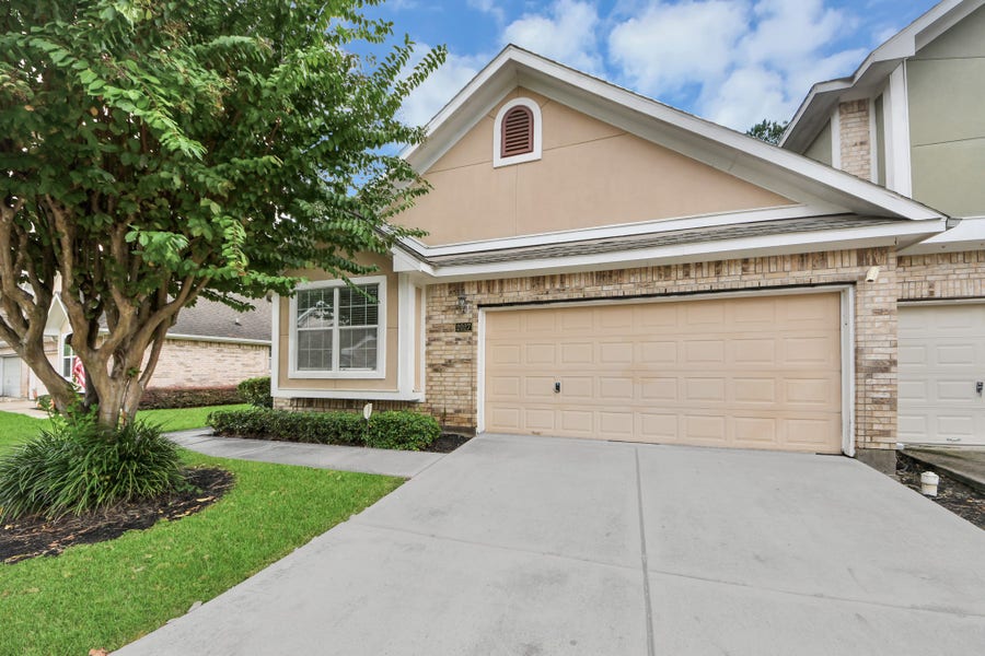 Property photo for 2027 Marchwood Manor Drive, Houston, TX