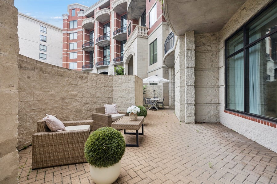 Property photo for 5005 Hidalgo Street, #210, Houston, TX