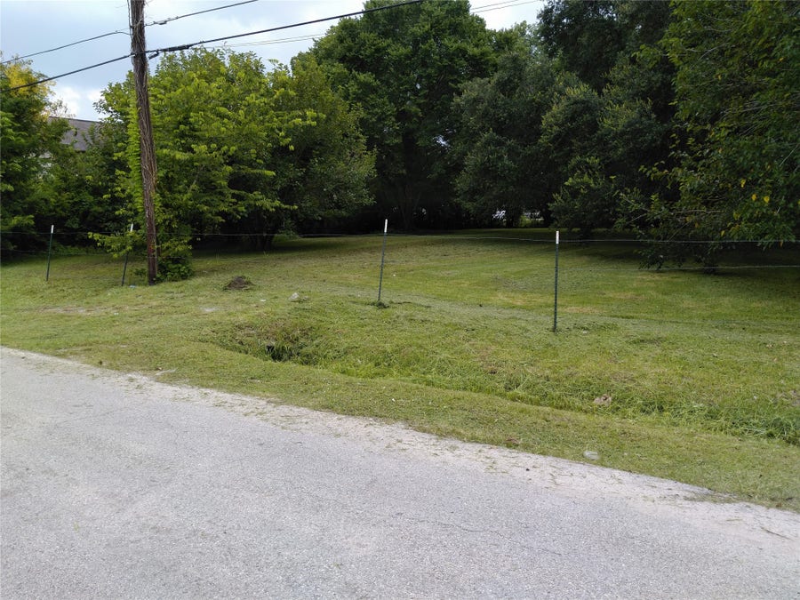 Property photo for 4521 Maggie Street, Houston, TX